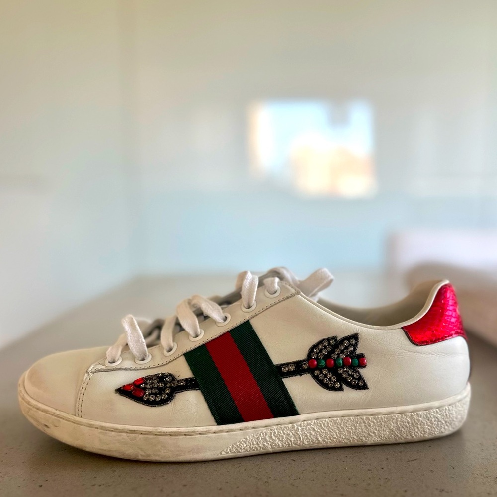 Gucci White Leather Ace Sneakers with Green and Red Web and Embellished Bee - Picture 8 of 8